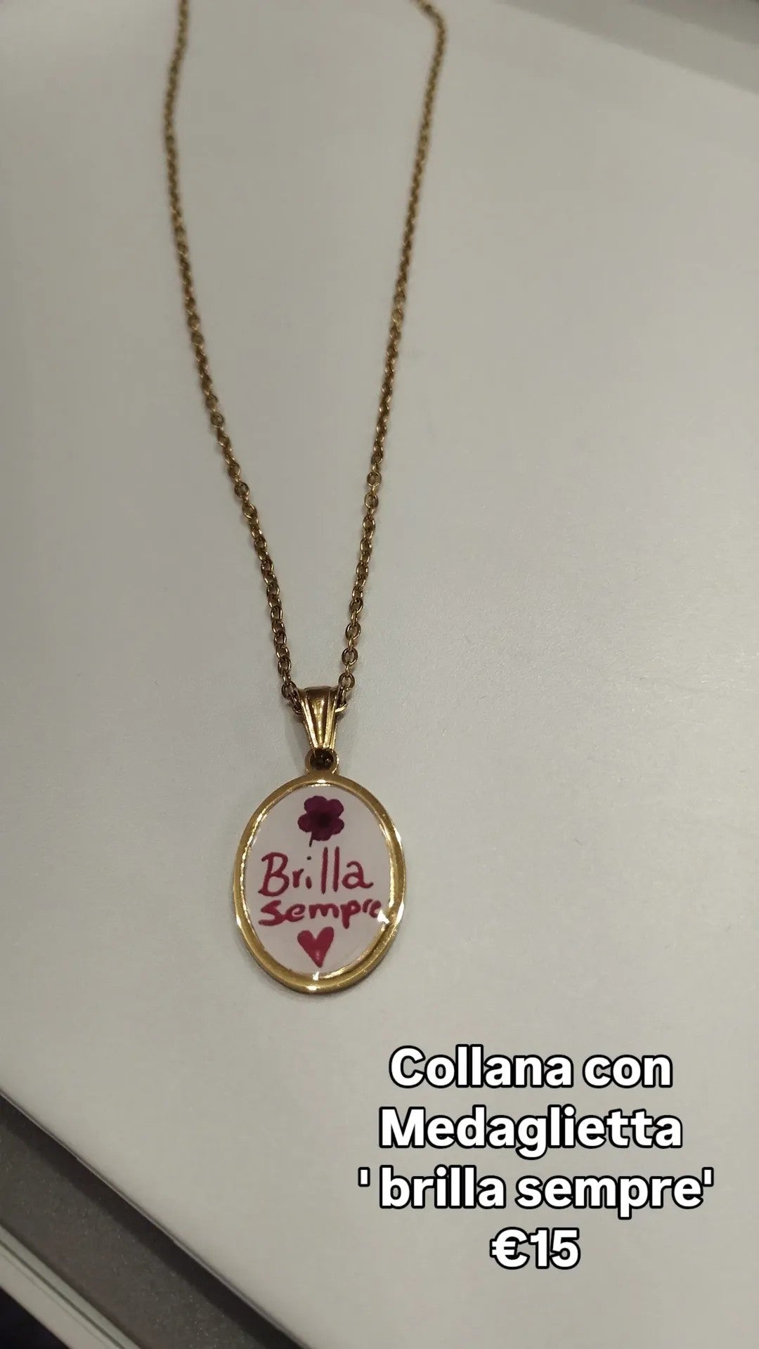 Collana "brilla sempre''
