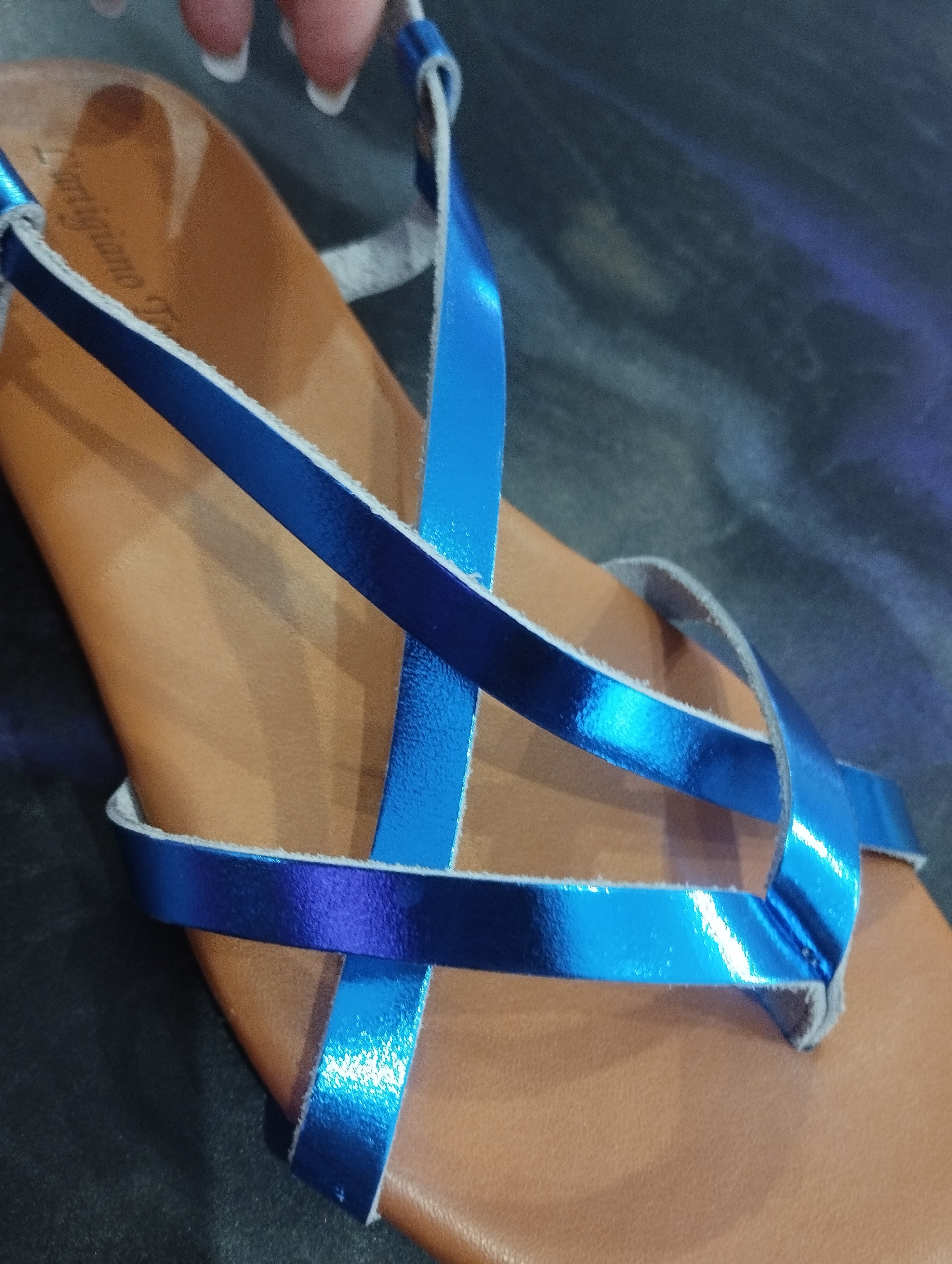 Sandalo blu metallico
