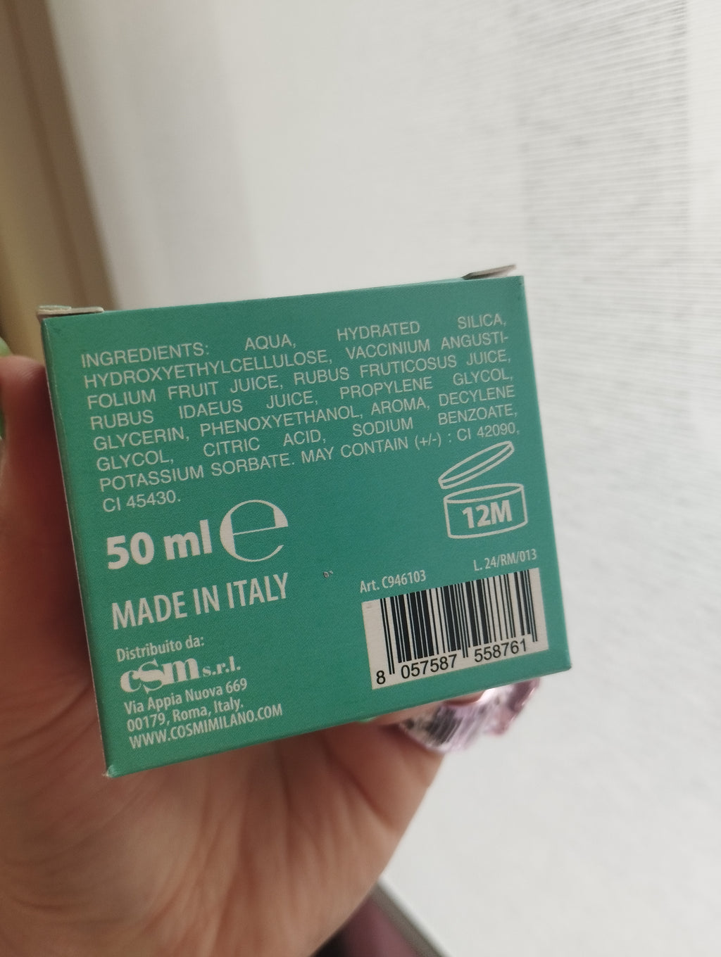 Scrub viso ai frutti rossi